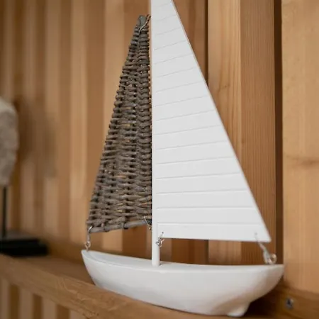 Climatisé - Bleu Azur - Hyper-centre De *